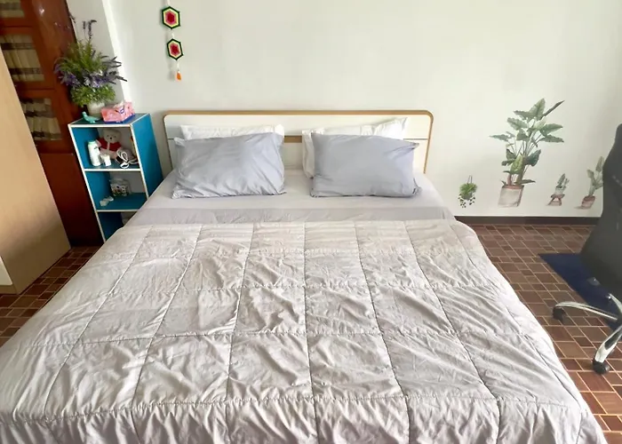 Private 3rd Floor Homestay