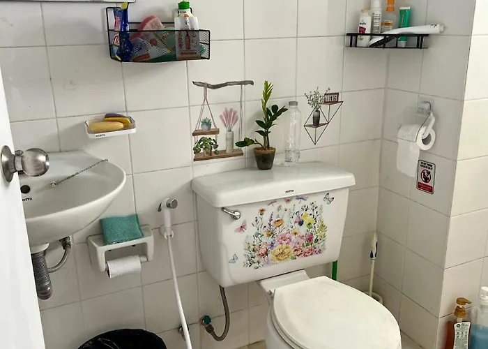Private 3rd Floor Homestay